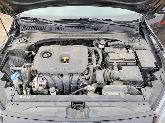 Kia Forte 2 L 4 Front-wheel Drive - автомобили, коли, обяви за нови и употребявани 11