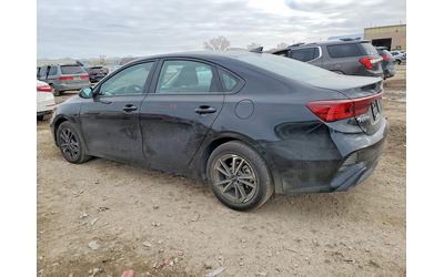 kia-forte-2-l-4-front-wheel-drive - 1