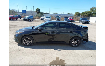 Kia Forte 2L I4   N Front Wheel Drive - автомобили, коли, обяви за нови и употребявани 13