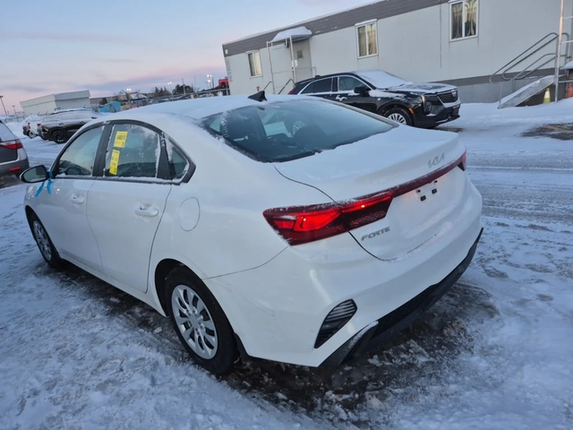 Kia Forte * LX * CARFAX * ЦЕНА ДО БГ - автомобили, коли, обяви за нови и употребявани 3