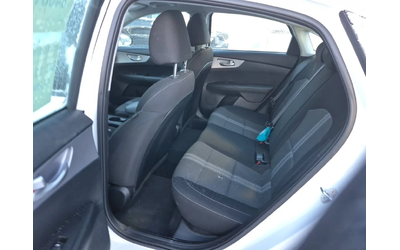 Kia Forte * LX * CARFAX * ЦЕНА ДО БГ - автомобили, коли, обяви за нови и употребявани 8