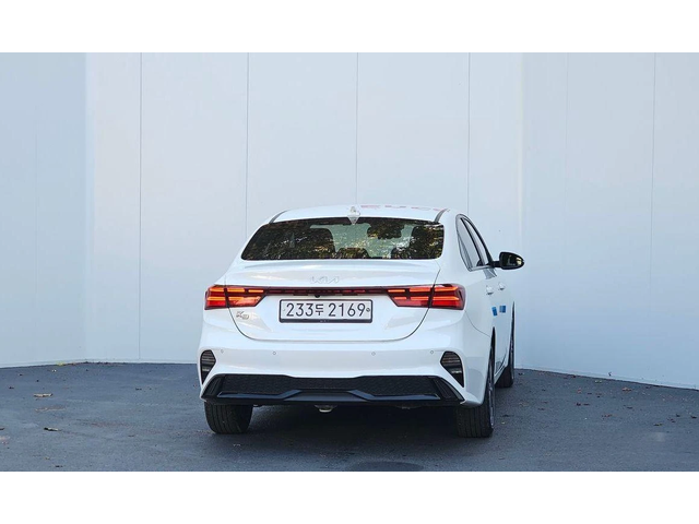 Kia K3 1.6 Prestige * НАЙ-ДОБРА ЦЕНА В БЪЛГАРИЯ* - автомобили, коли, обяви за нови и употребявани 3