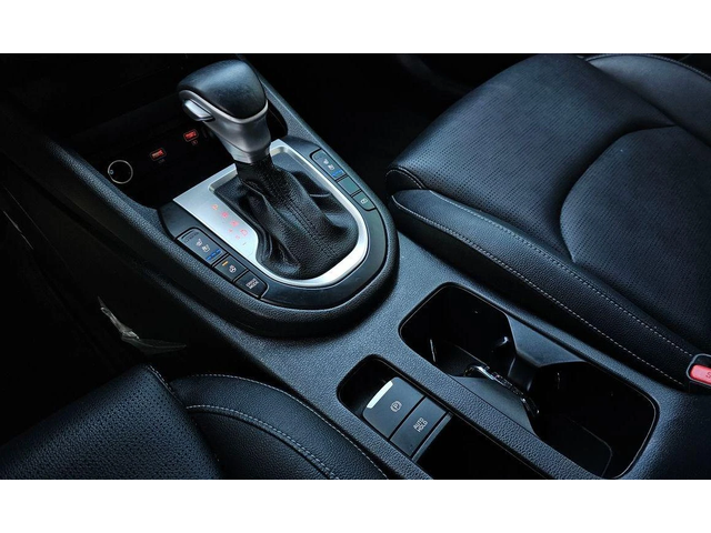 Kia K3 1.6 Prestige * НАЙ-ДОБРА ЦЕНА В БЪЛГАРИЯ* - автомобили, коли, обяви за нови и употребявани 8