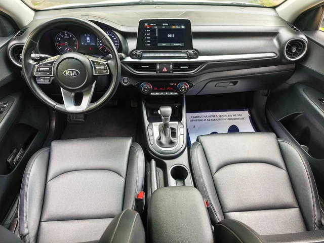 Kia K3 1.6 MPI - ГАЗ/БЕНЗИН - автомобили, коли, обяви за нови и употребявани 10