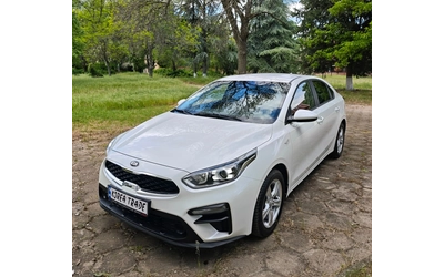 Kia K3 1.6 MPI - ГАЗ/БЕНЗИН - автомобили, коли, обяви за нови и употребявани 7