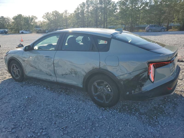 Kia K4 2.0L 4 Front Wheel Drive - автомобили, коли, обяви за нови и употребявани 2