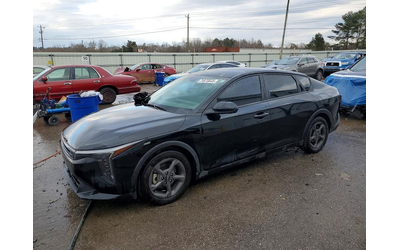 kia-k4-2-0l-4-front-wheel-drive - 1