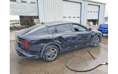 kia-k4-2-0l-4-front-wheel-drive - 3