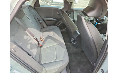 Kia K4 2.0L 4 FRONT WHEEL DRIVE - автомобили, коли, обяви за нови и употребявани 9