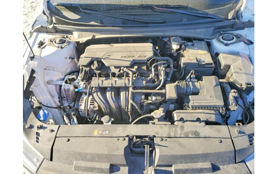 Kia K4 2.0L 4 Front Wheel Drive - автомобили, коли, обяви за нови и употребявани 10