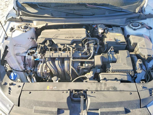 Kia K4 2.0L 4 Front Wheel Drive - автомобили, коли, обяви за нови и употребявани 10