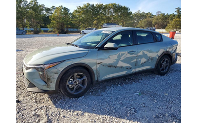 kia-k4-2-0l-4-front-wheel-drive - 1