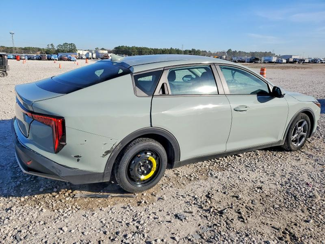 Kia K4 2.0L 4 Front Wheel Drive - автомобили, коли, обяви за нови и употребявани 3