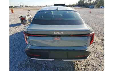 Kia K4 2.0L 4 Front Wheel Drive - автомобили, коли, обяви за нови и употребявани 6