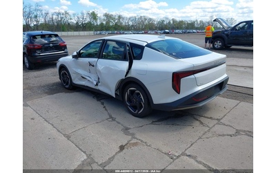 kia-k4-2-0l-i-4-dohc-vvt-147hp-front-wheel-drive - 2