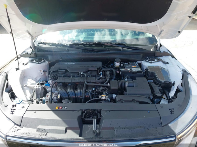 Kia K4 2.0L I-4 DOHC, VVT, 147HP Front Wheel Drive - автомобили, коли, обяви за нови и употребявани 9