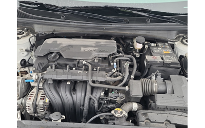Kia K4 2L 4cyl Front Wheel Drive - автомобили, коли, обяви за нови и употребявани 16
