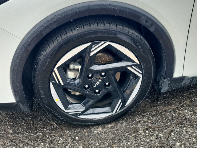 Kia K4 2L 4cyl Front Wheel Drive - автомобили, коли, обяви за нови и употребявани 5