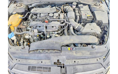 Kia K5 1.6L 4 Front Wheel Drive - автомобили, коли, обяви за нови и употребявани 12