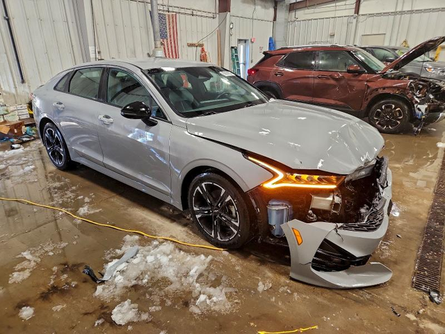 Kia K5 1.6L 4 FRONT WHEEL DRIVE - автомобили, коли, обяви за нови и употребявани 4