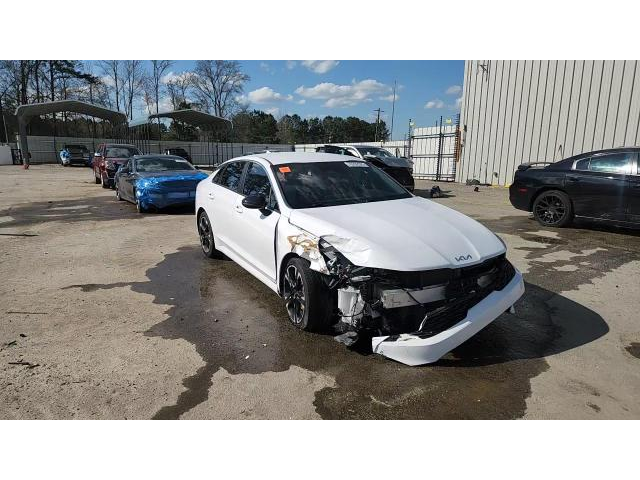 Kia K5 1.6L 4 FRONT WHEEL DRIVE - автомобили, коли, обяви за нови и употребявани 0