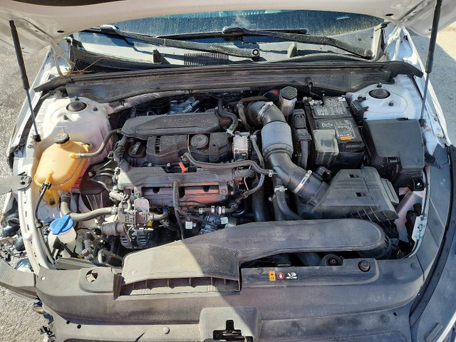 Kia K5 1.6L 4 FRONT WHEEL DRIVE - автомобили, коли, обяви за нови и употребявани 12