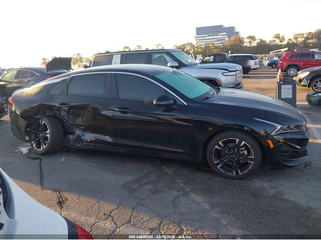 Kia K5 1.6L I-4 DI, DOHC, VVT, TURBO, 180HP All Wheel Drive - автомобили, коли, обяви за нови и употребявани 12