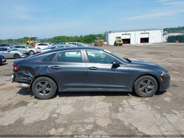 Kia K5 1.6L I-4 DI, DOHC, VVT, TURBO, 180HP All Wheel Drive - автомобили, коли, обяви за нови и употребявани 12