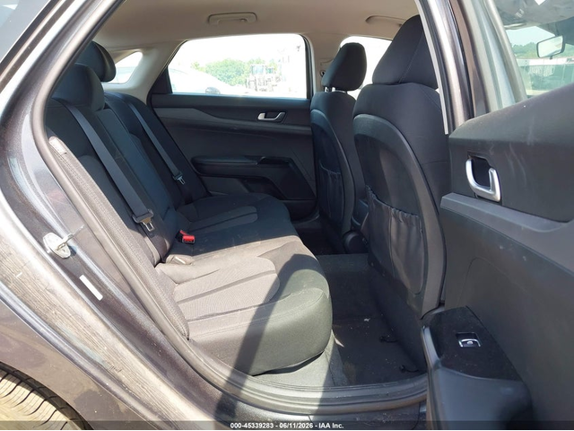 Kia K5 1.6L I-4 DI, DOHC, VVT, TURBO, 180HP All Wheel Drive - автомобили, коли, обяви за нови и употребявани 7