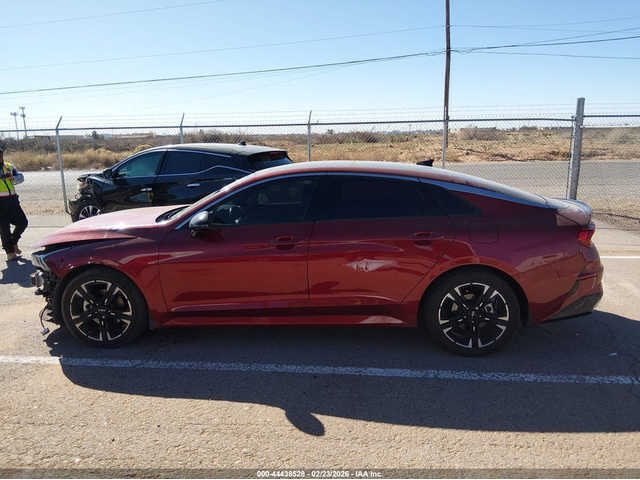 Kia K5 1.6L I-4 DI, DOHC, VVT, TURBO, 180HP Front Wheel Drive - автомобили, коли, обяви за нови и употребявани 13