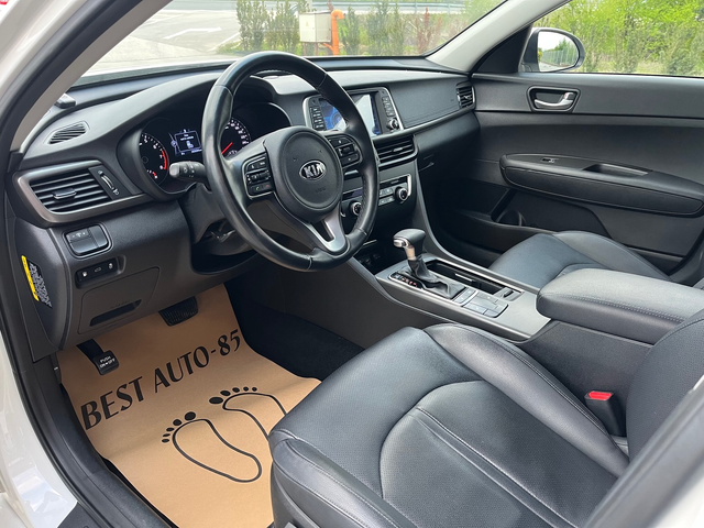 KIA K5 - автомобили, коли, обяви за нови и употребявани 8