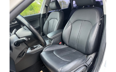 KIA K5 - автомобили, коли, обяви за нови и употребявани 9