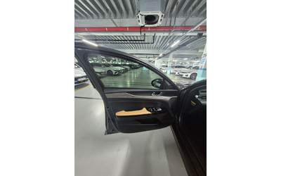 KIA K5 - автомобили, коли, обяви за нови и употребявани 8