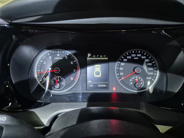 Kia K5 - автомобили, коли, обяви за нови и употребявани 13