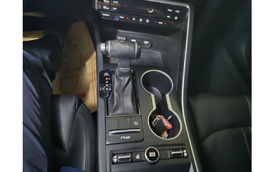 Kia K5 - автомобили, коли, обяви за нови и употребявани 15