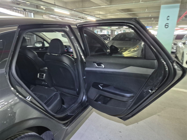 Kia K5 - автомобили, коли, обяви за нови и употребявани 24