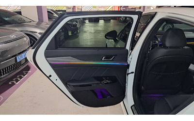 KIA K5 - автомобили, коли, обяви за нови и употребявани 29