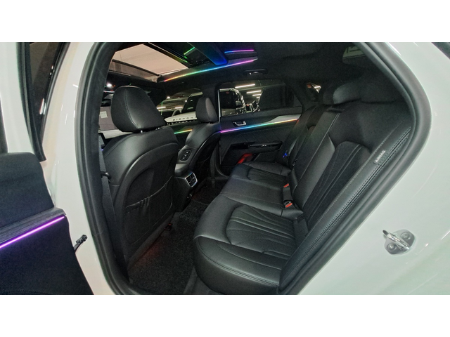 KIA K5 - автомобили, коли, обяви за нови и употребявани 30