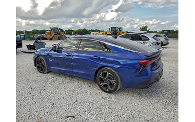 kia-k5-2-5l-4-front-wheel-drive - 2