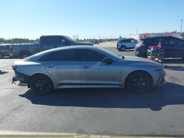 Kia K5 2.5L I-4 DI, DOHC, VVT, 191HP Front Wheel Drive - автомобили, коли, обяви за нови и употребявани 13