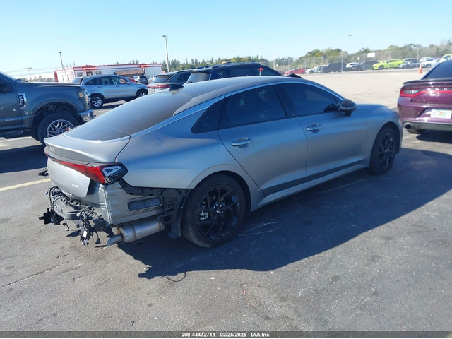 Kia K5 2.5L I-4 DI, DOHC, VVT, 191HP Front Wheel Drive - автомобили, коли, обяви за нови и употребявани 3