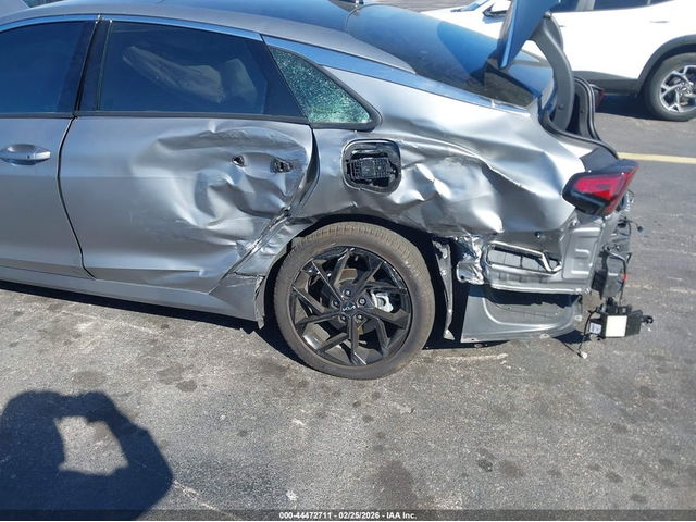 Kia K5 2.5L I-4 DI, DOHC, VVT, 191HP Front Wheel Drive - автомобили, коли, обяви за нови и употребявани 5