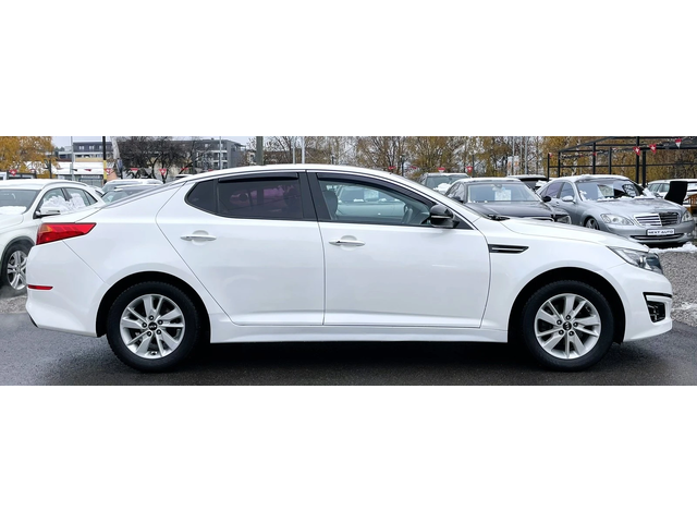 Kia K5 2.0 147HP ГАЗ 81466КМ - автомобили, коли, обяви за нови и употребявани 3