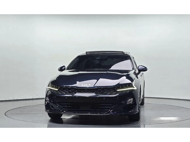 Kia K5 - автомобили, коли, обяви за нови и употребявани 2