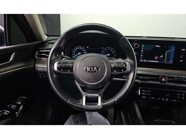 Kia K5 - автомобили, коли, обяви за нови и употребявани 13