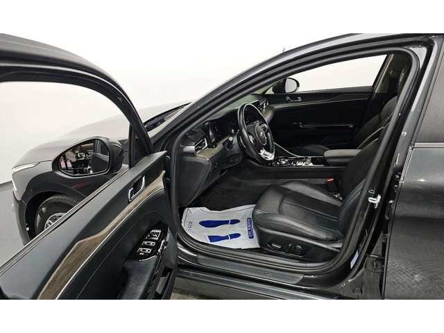 Kia K5 - автомобили, коли, обяви за нови и употребявани 9