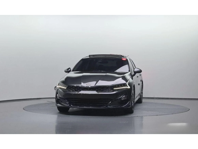 Kia K5 - автомобили, коли, обяви за нови и употребявани 2