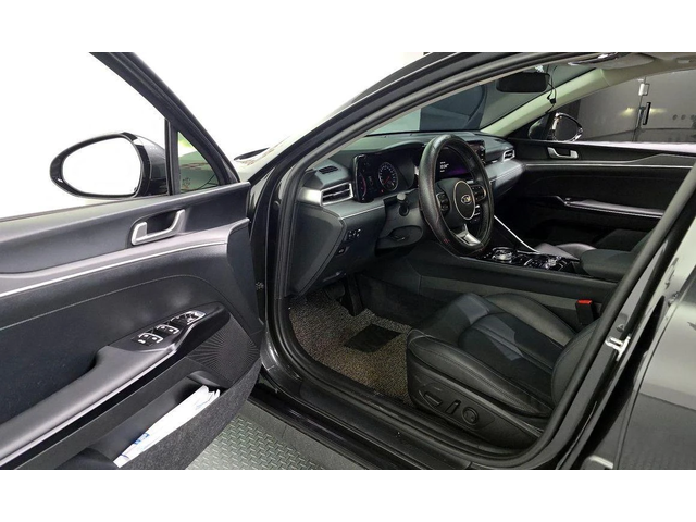 Kia K5 - автомобили, коли, обяви за нови и употребявани 9