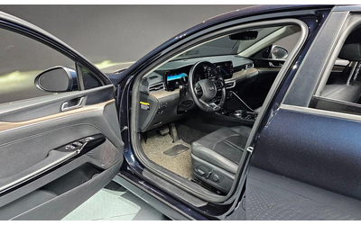 Kia K5 - автомобили, коли, обяви за нови и употребявани 10