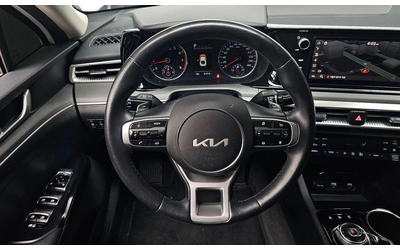 Kia K5 - автомобили, коли, обяви за нови и употребявани 12